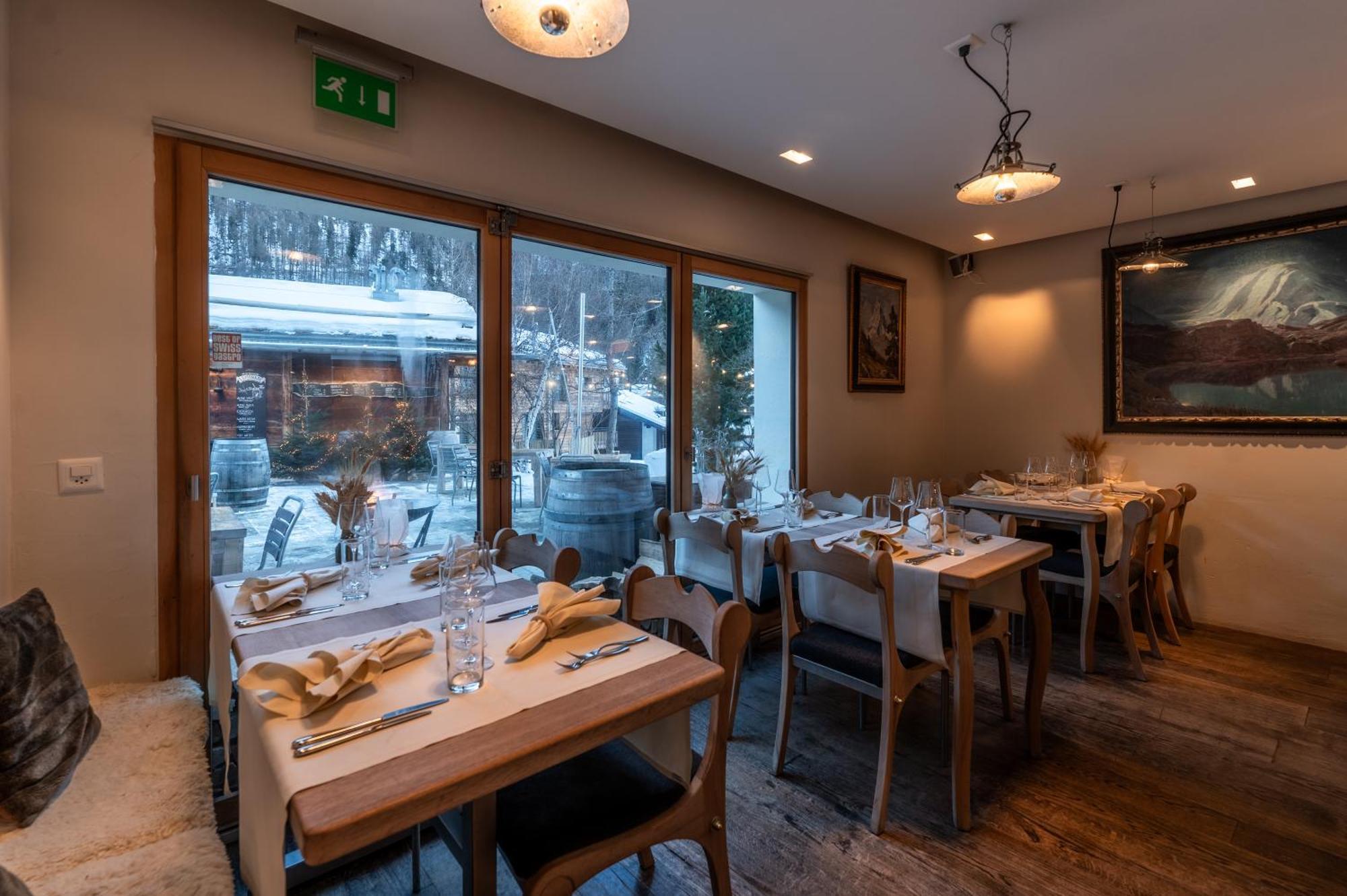 Sonnmatten Boutique Hotel & Apartments Zermatt Bagian luar foto