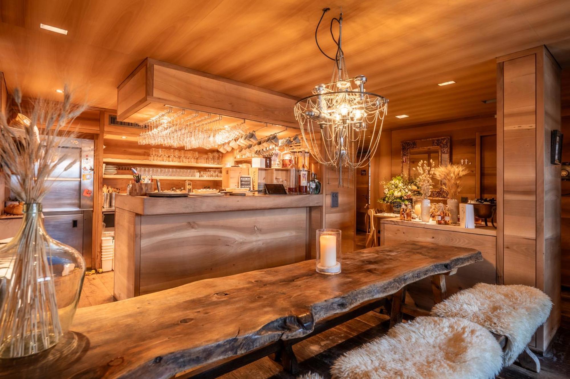 Sonnmatten Boutique Hotel & Apartments Zermatt Bagian luar foto