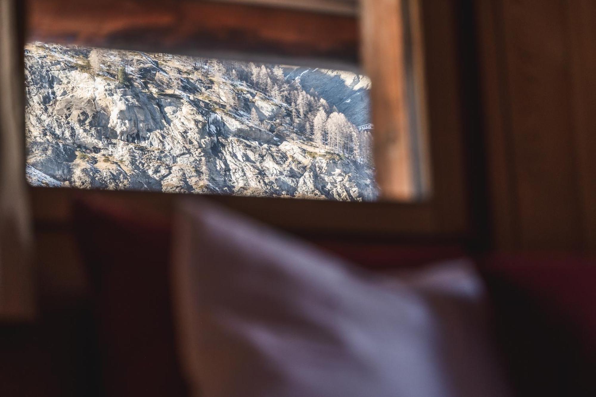 Sonnmatten Boutique Hotel & Apartments Zermatt Bagian luar foto